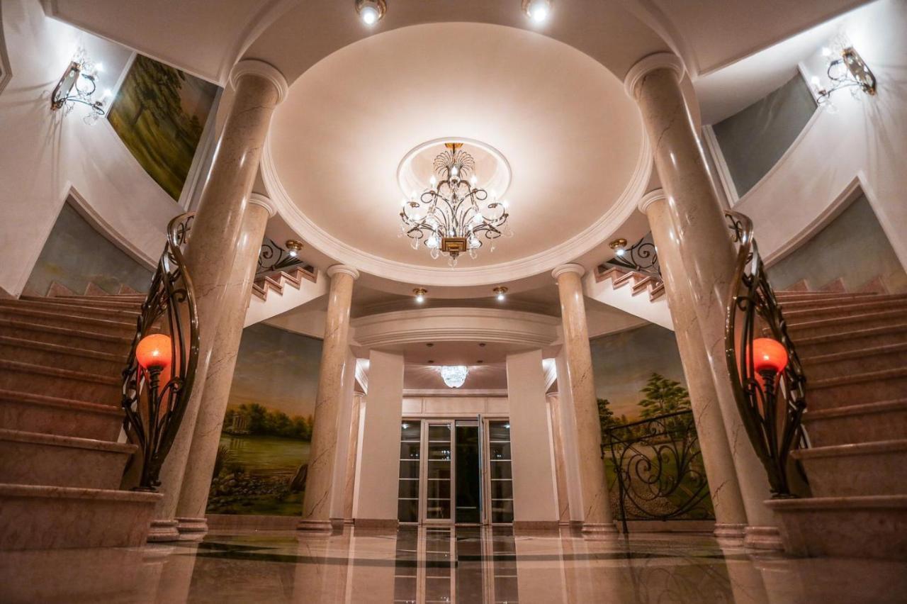 Луксозна вила Dedinje *